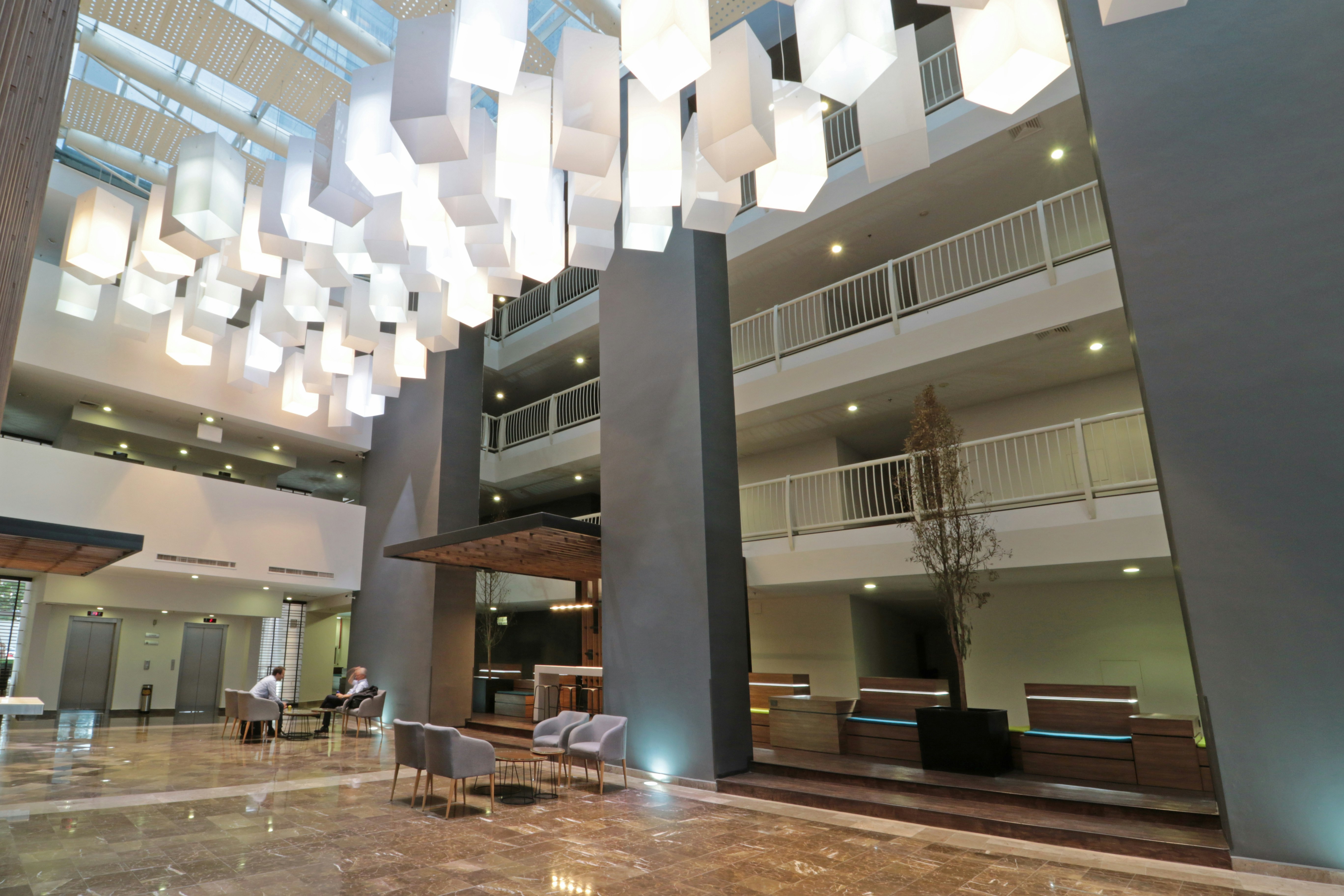 Holiday Inn Express San Luis Potosi 7/80