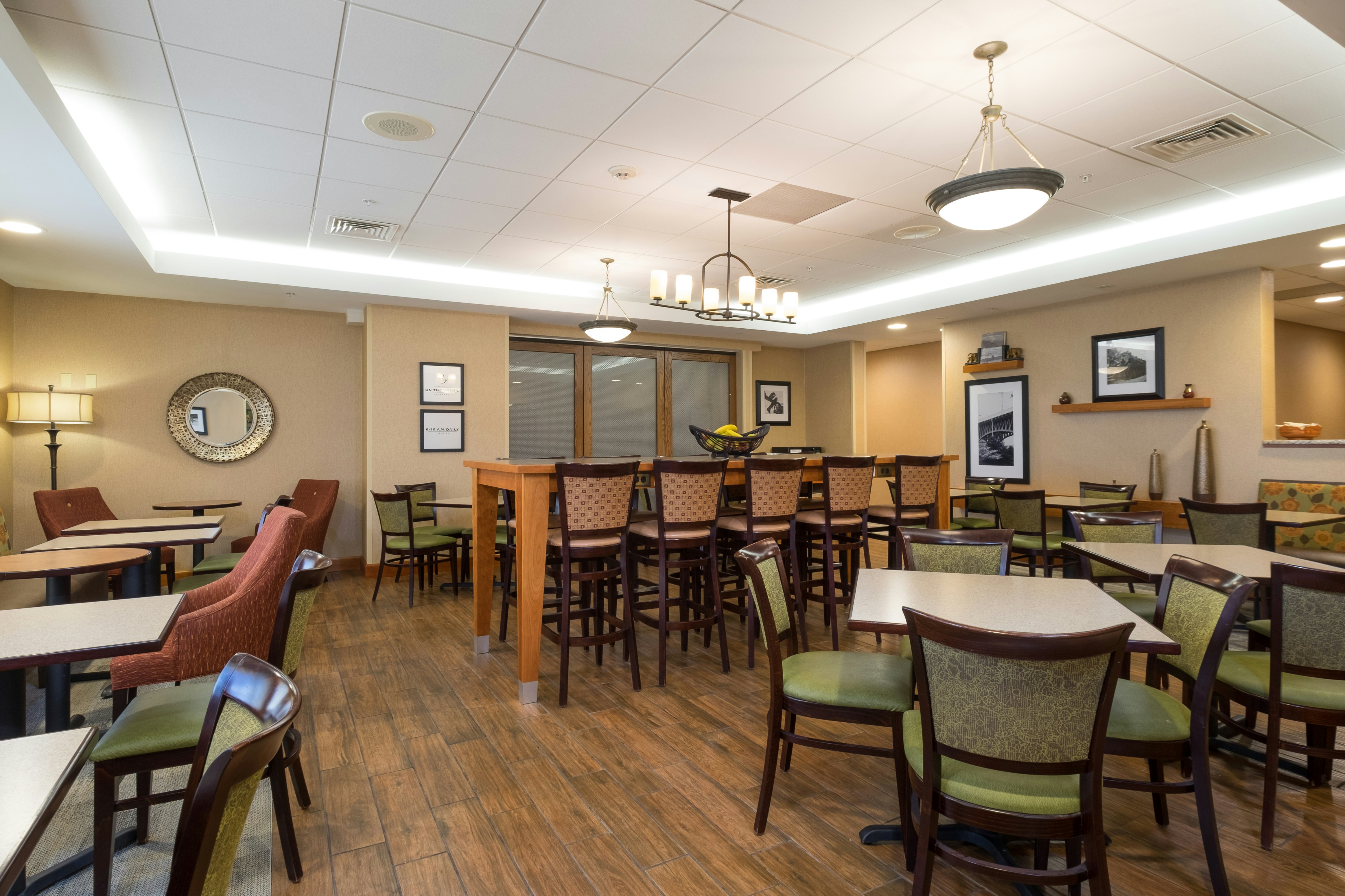 Hampton Inn Waterville 46/55