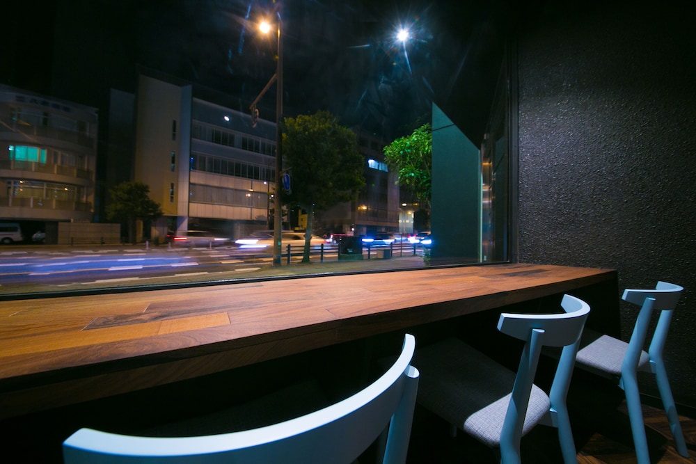 Hotel 910 32/33