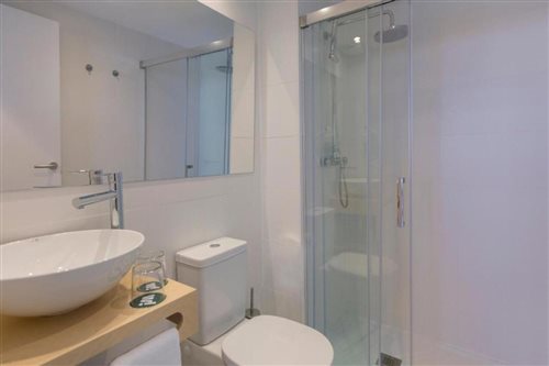 Twin/Double room Single Use، Whala! Fun 2/3