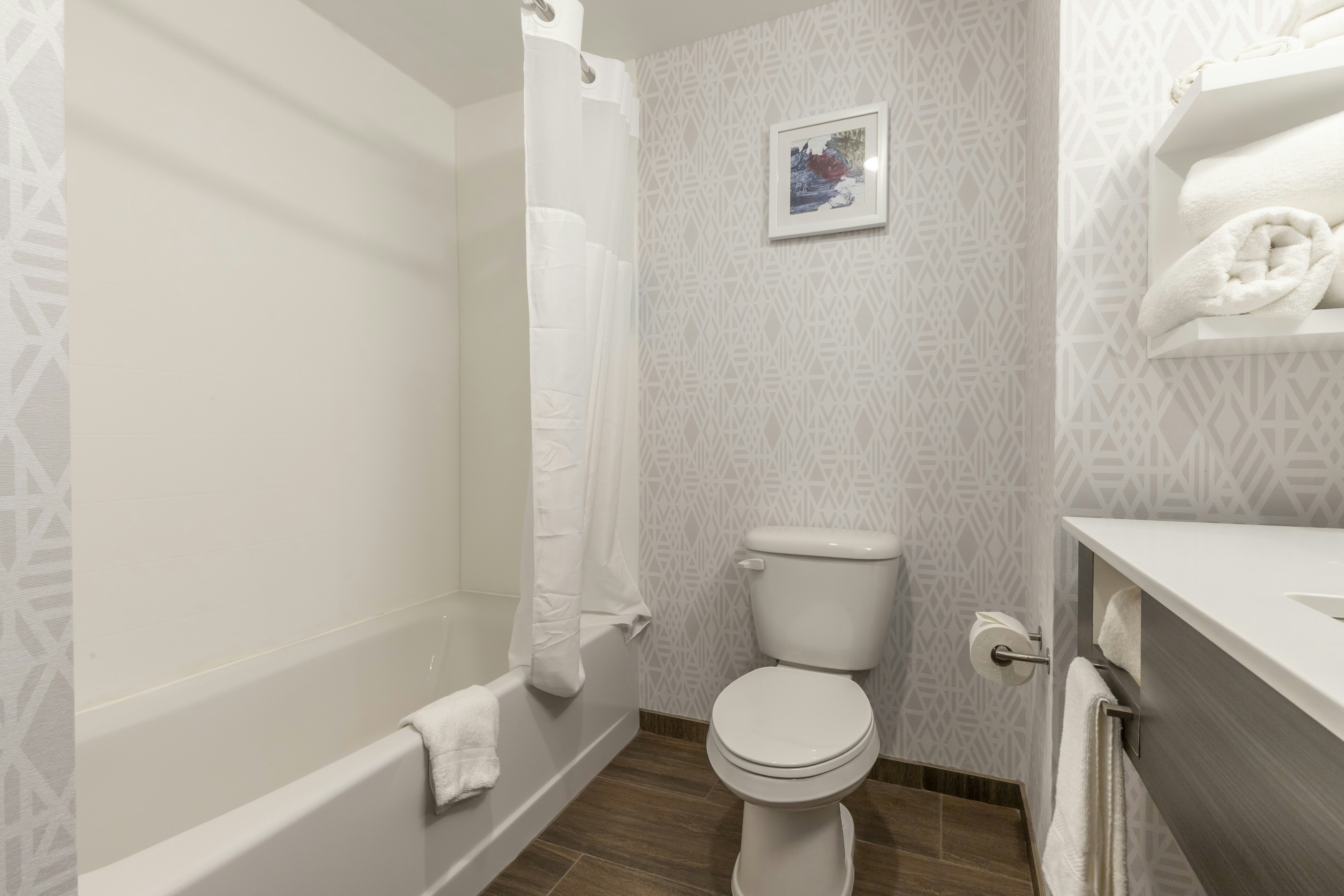 غرفة بسرير كينج مع أريكة، Hampton Inn Camden Sc 3/4