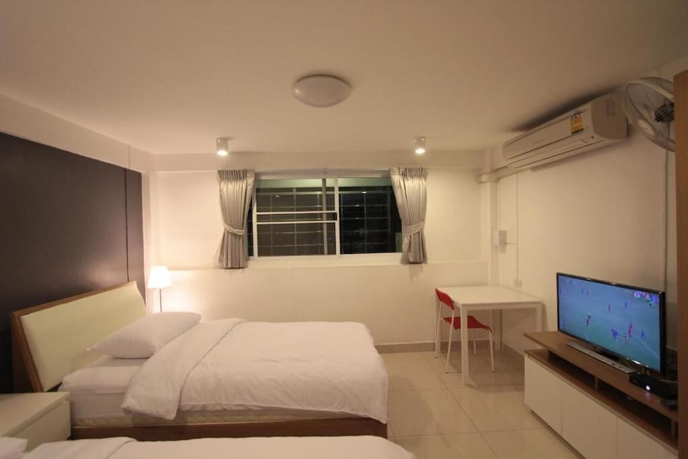 Napaville Huai Khwang 15/40
