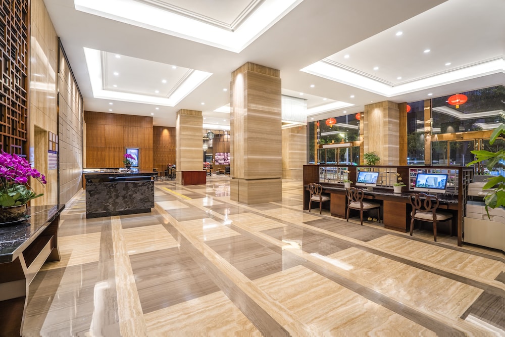 Victoria Hotel Guangzhou 7/50