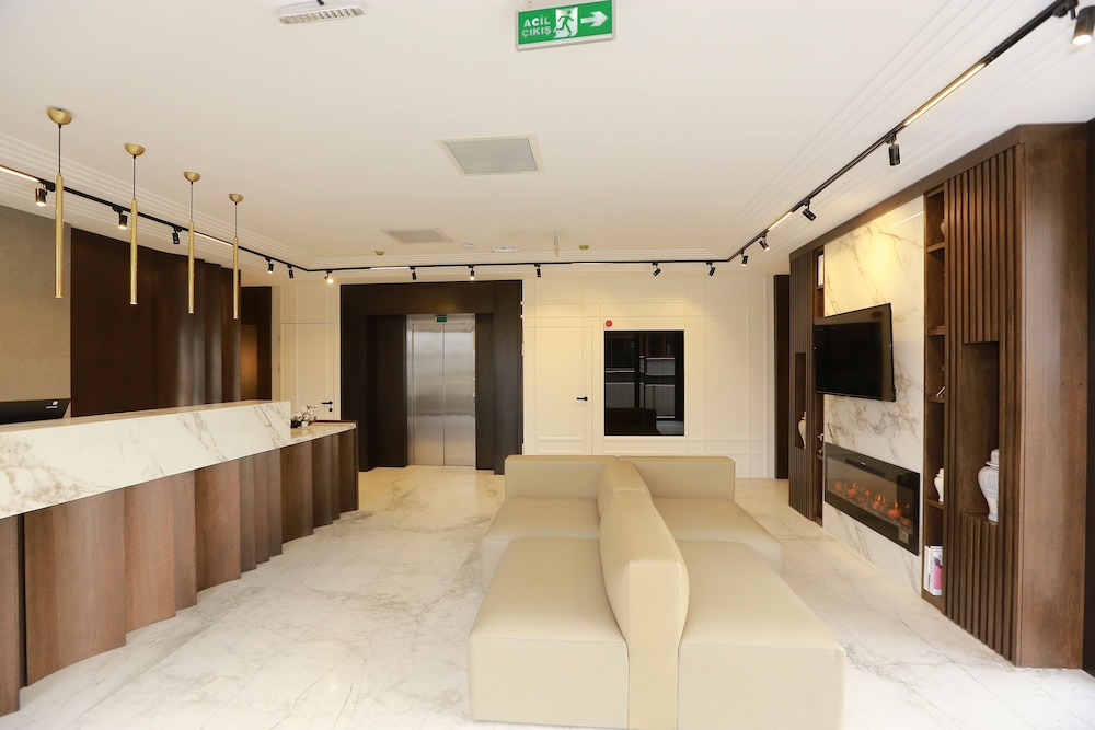 Pikola Otel 12/15