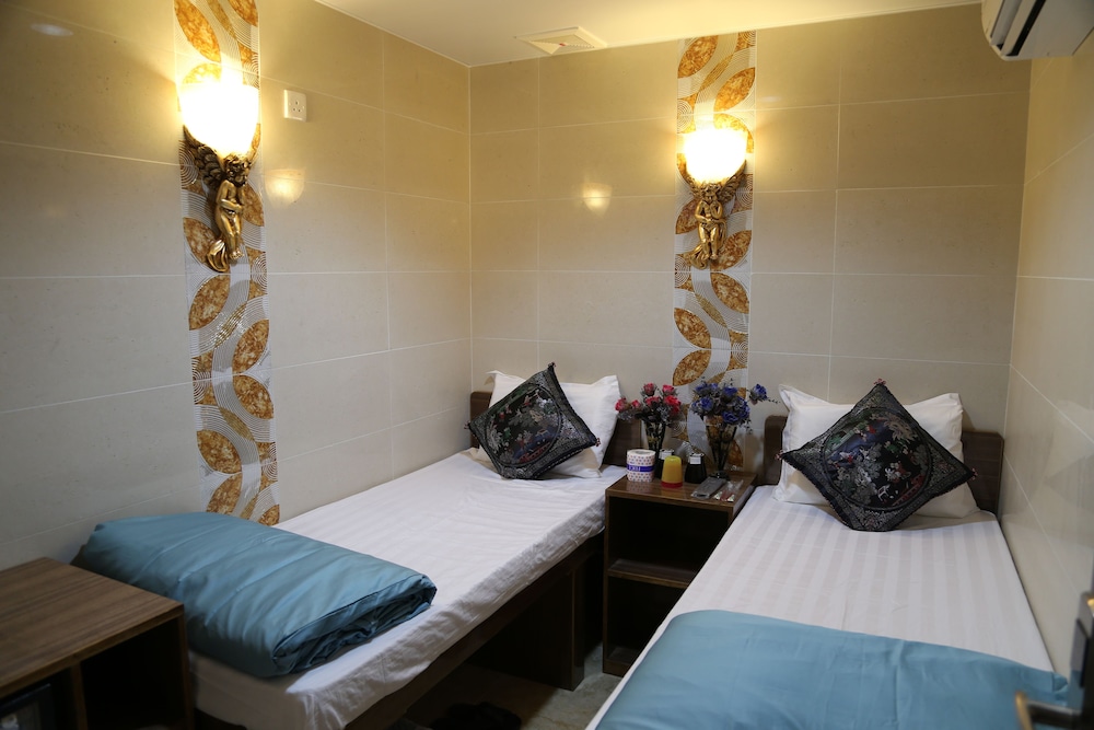 Legend Guest House 22/34