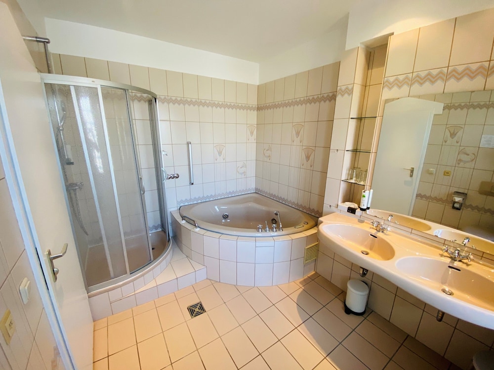 Centro Hotel Kaiserhof Deluxe 50/50
