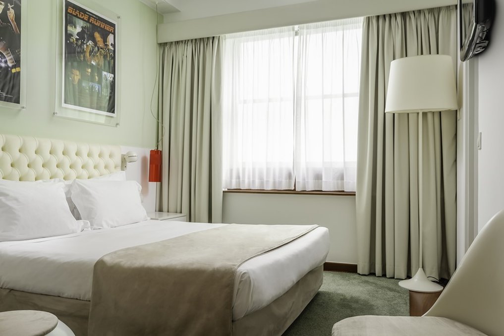 Florida Hotel 22/67