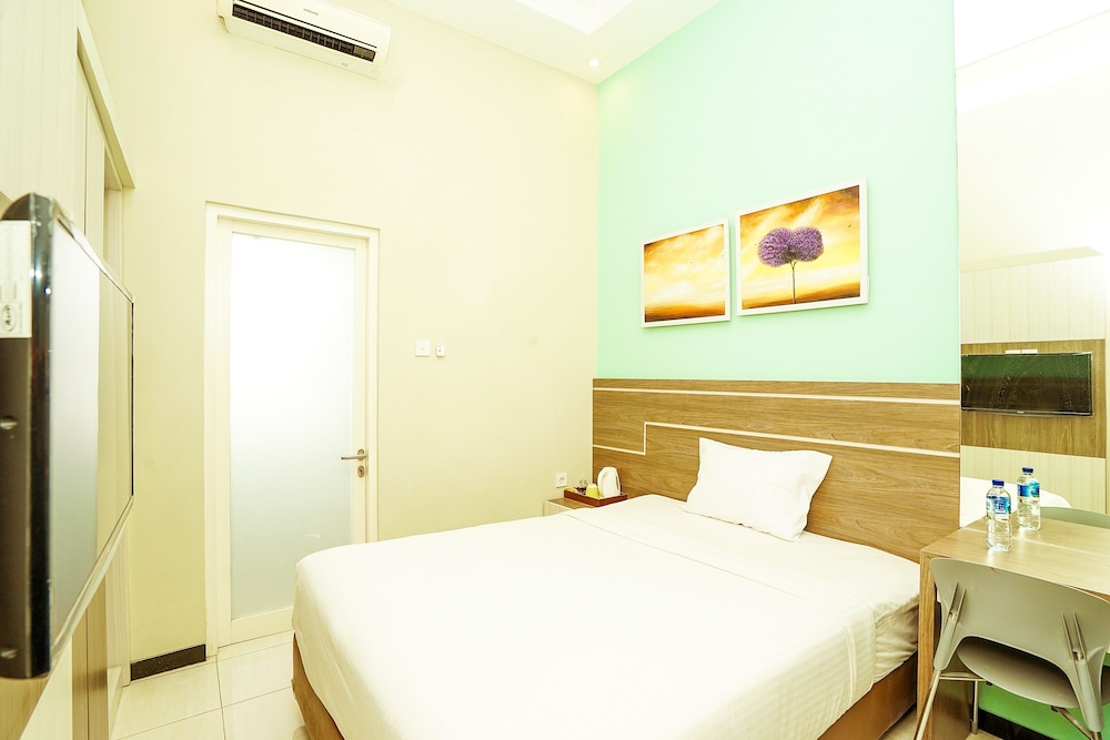 Ardhya Guest House 15/46
