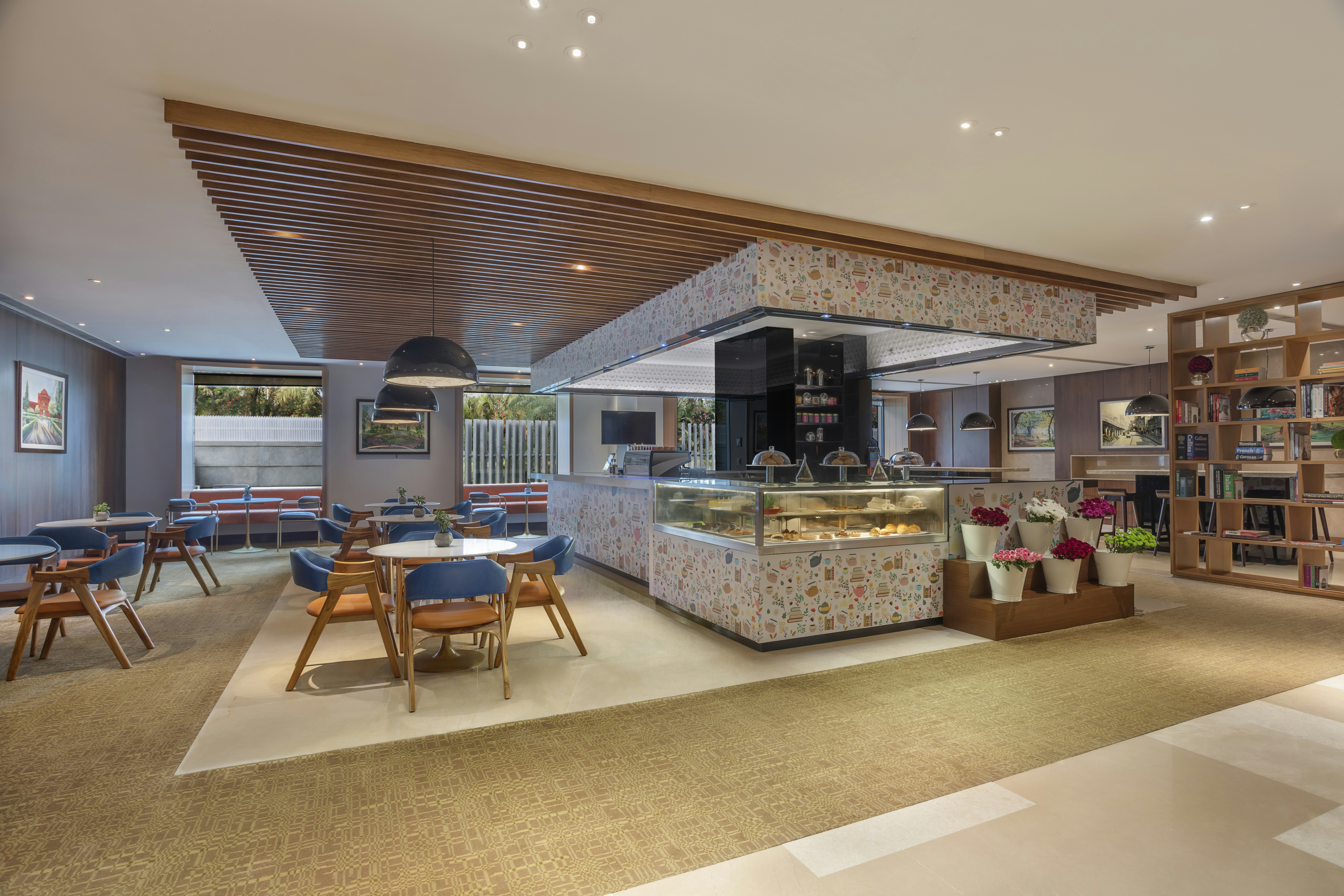 Hilton Bangalore Embassy GolfLinks 58/87