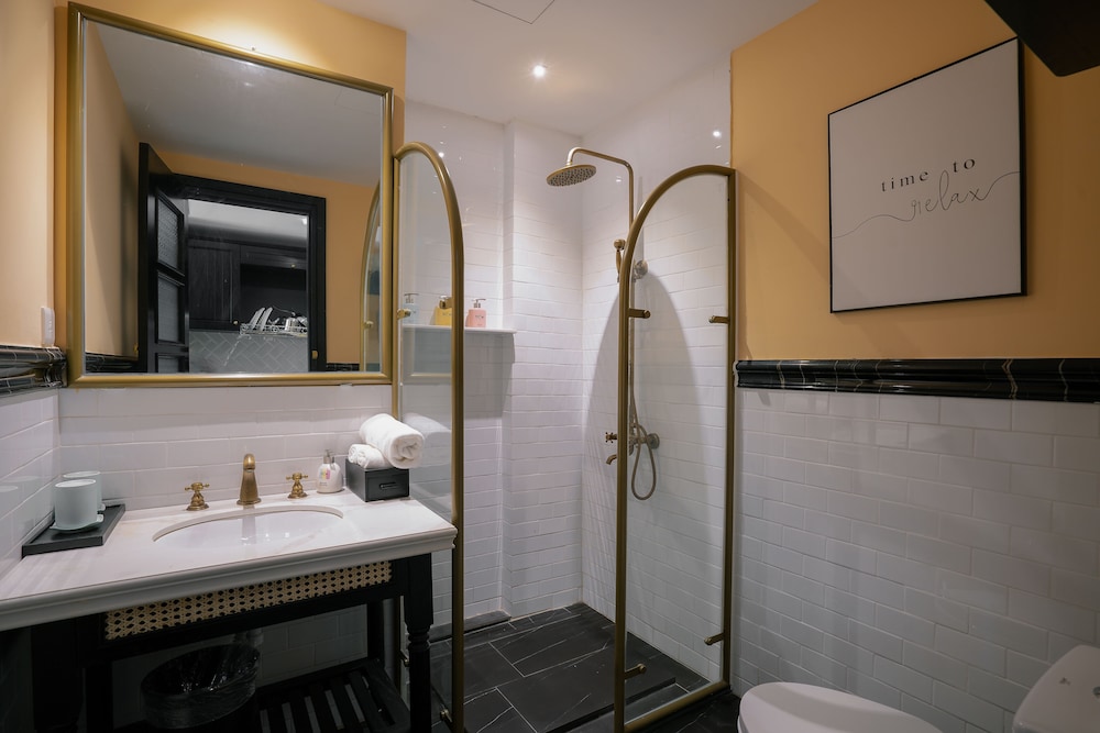 The Now Boutique Hotel 48/50