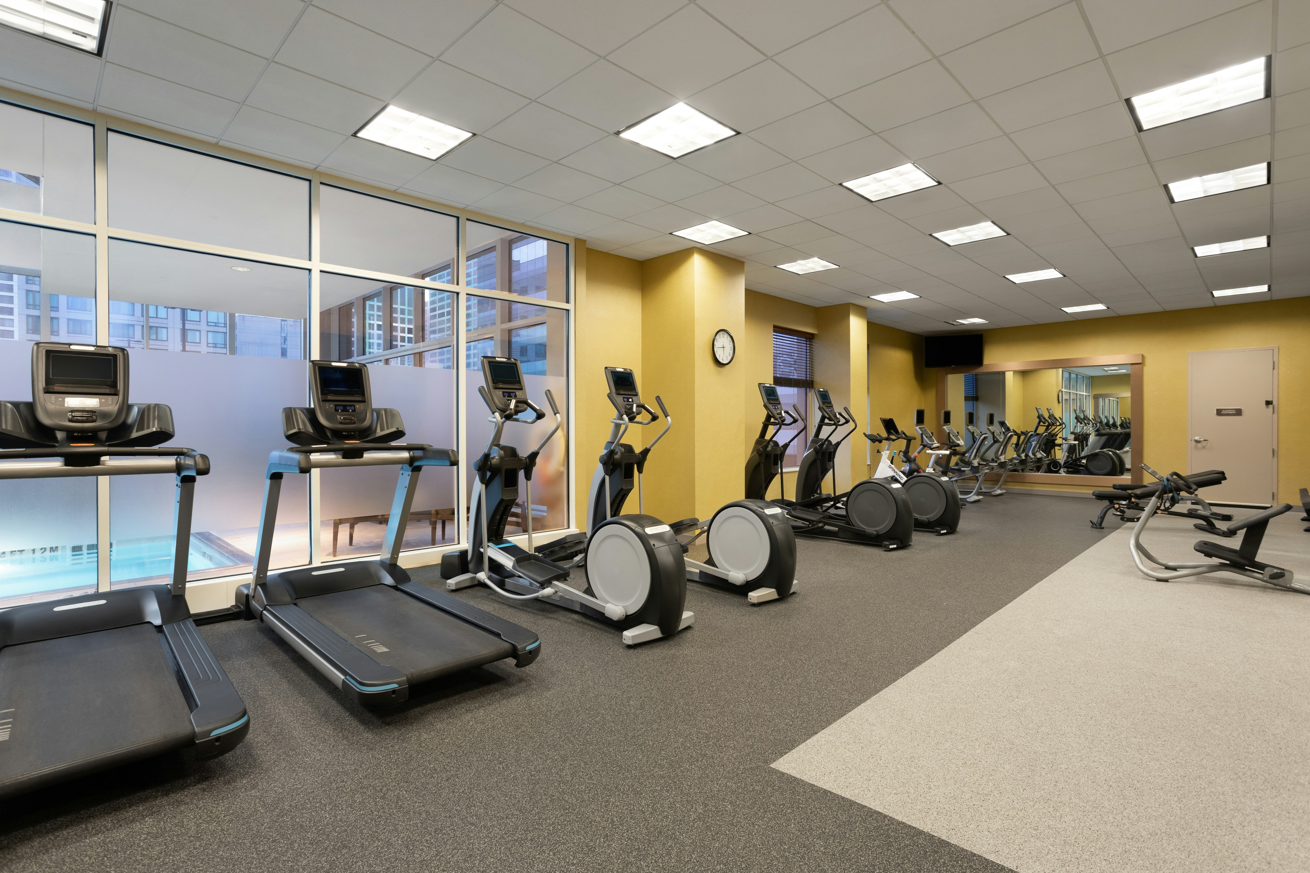 Hilton Garden Inn Chicago Downtown/Magnificent Mile 30/70