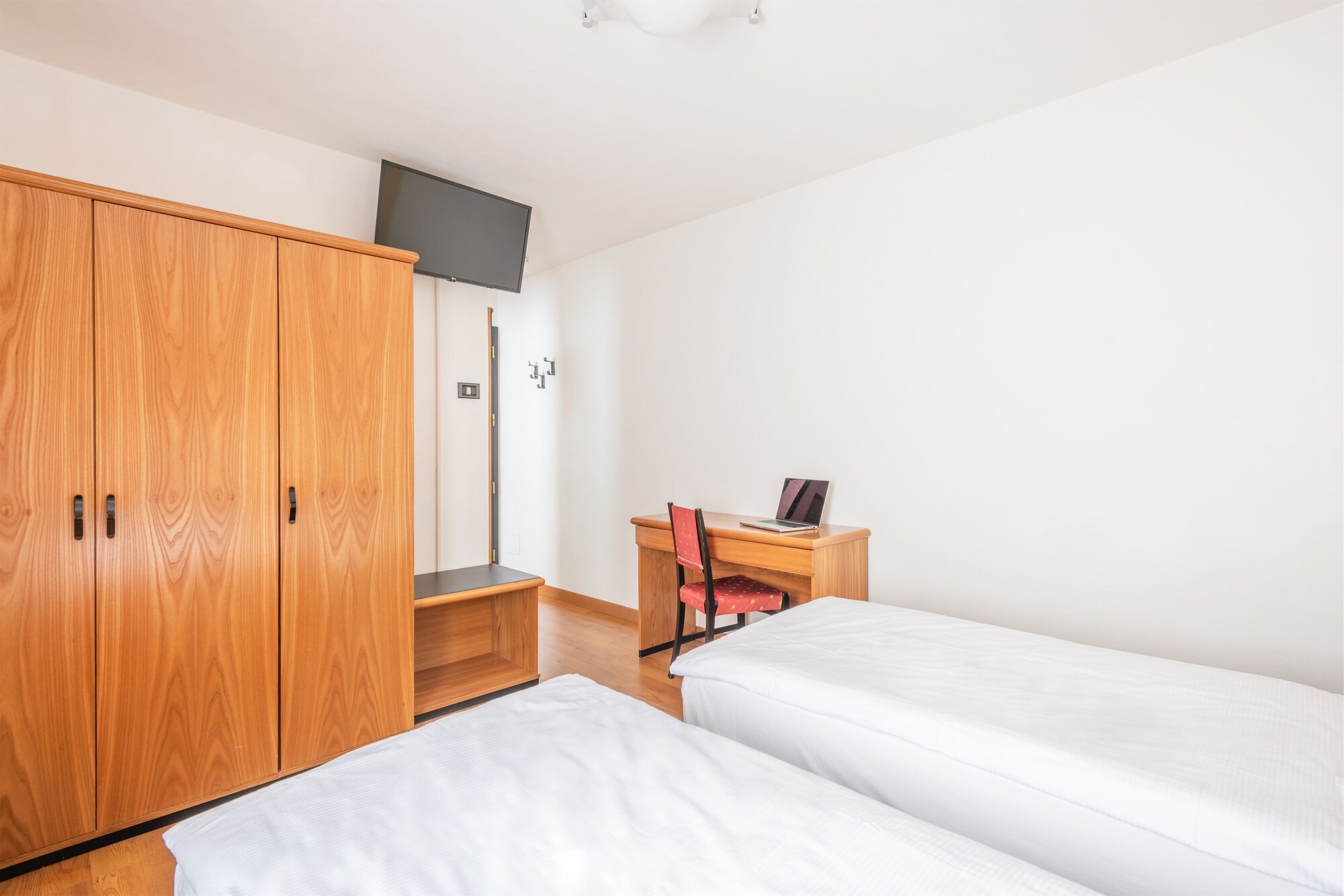 CLASSIC, DOUBLE BED