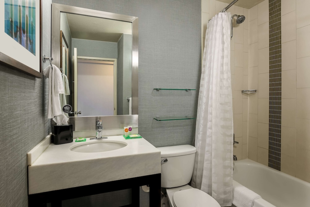 Hyatt Place San Jose/Downtown 9/55
