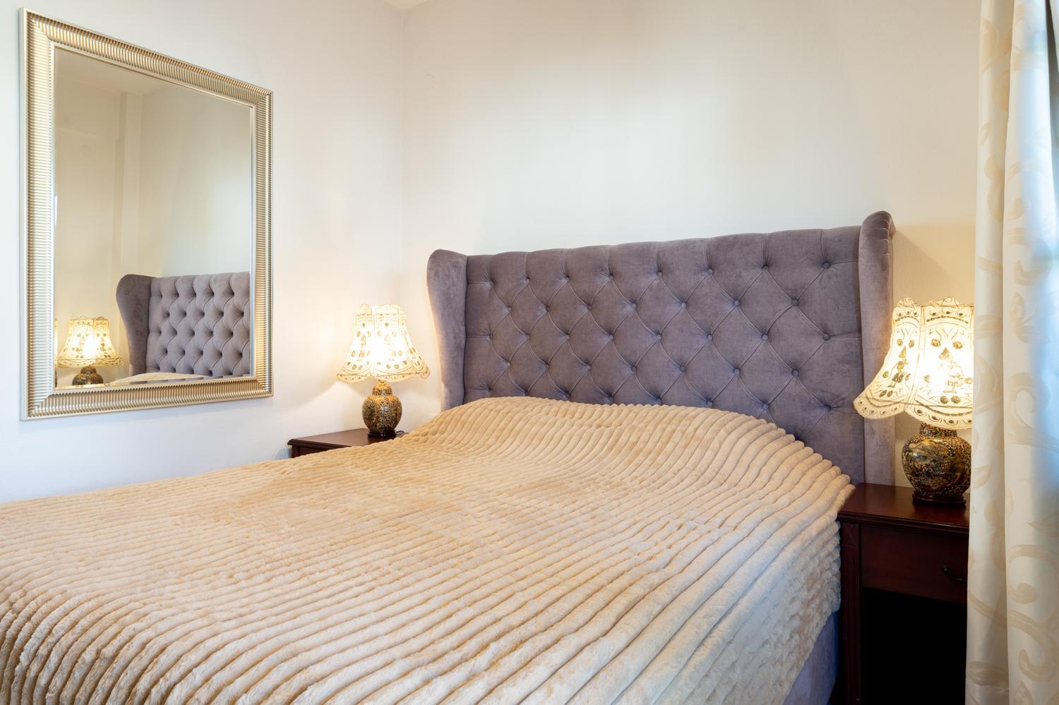 Sea, 2 Bedrooms, Collection