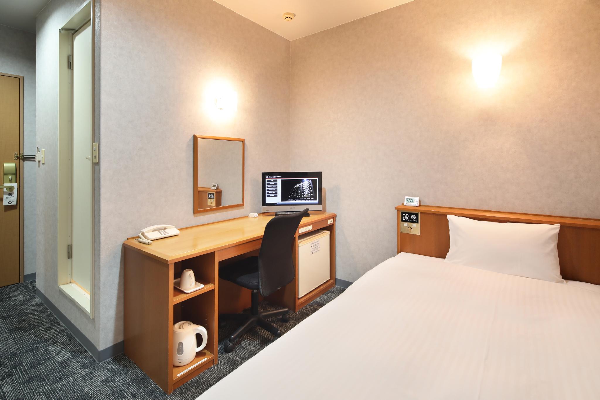 Semi Room, Single, Semi Double Bed, Smoking