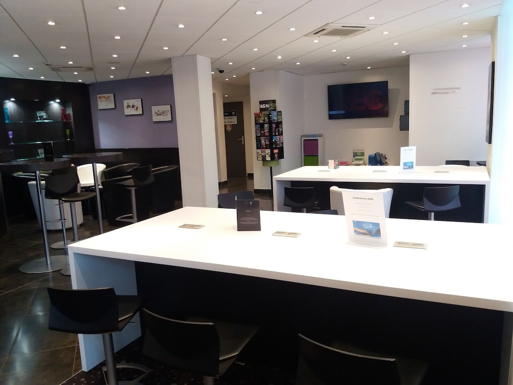 IBIS STYLES RENNES CENTRE GARE NORD 56/67