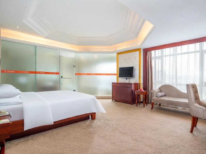 Vienna International Hotel (Dongguan Humen Wanda Plaza) 13/21