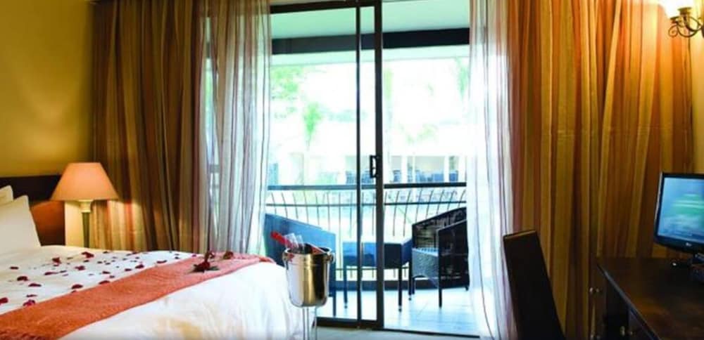 Happy Valley Hotel Ezulwini 8/40
