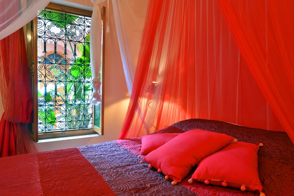 RIAD ZAYANE ATLAS 31/50