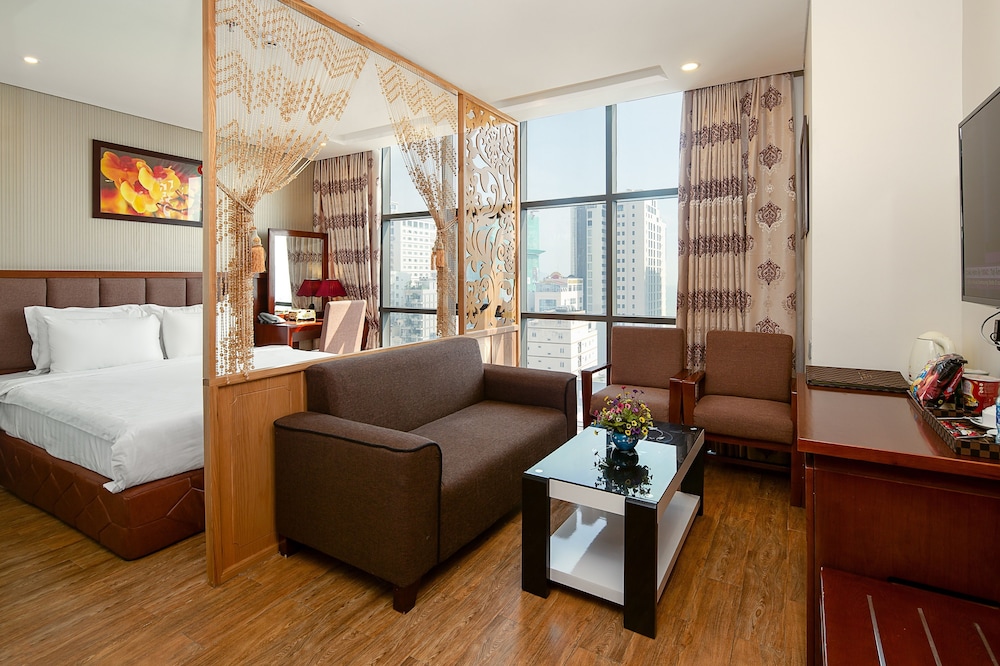 Crystal Hotel 21/31