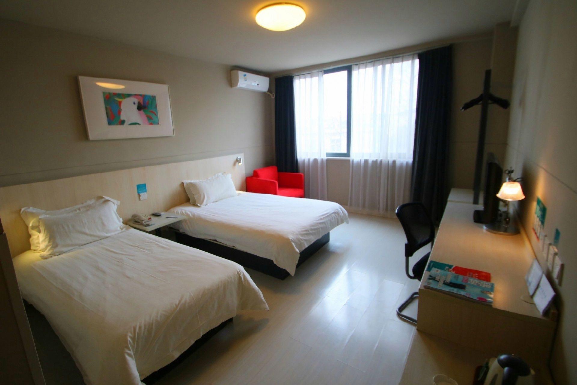 Jinjiang Inn (Shanghai Changzhong Road) 14/26