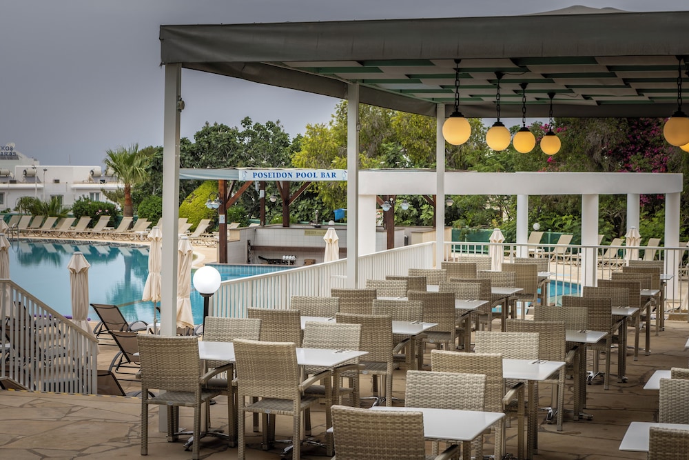 Antigoni Hotel 34/50