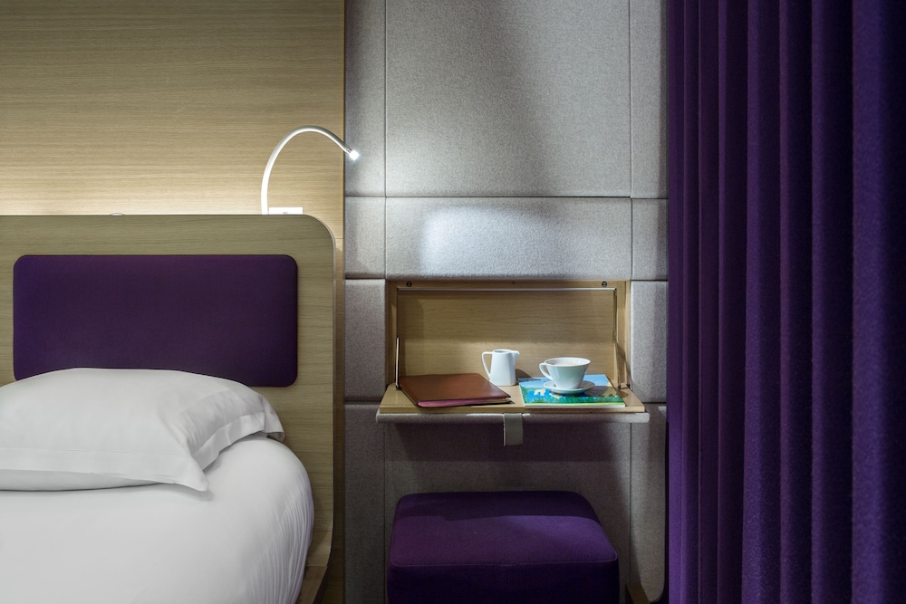 Hotel Odyssey By Elegancia 7/55