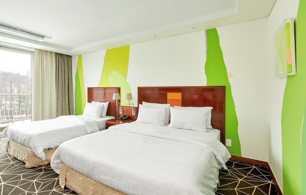 Adonis Hotel 26/58