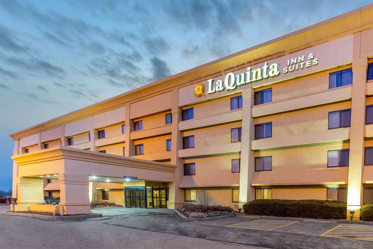 La Quinta Inn & Suites By Wyndham Chicago Gurnee 5/51