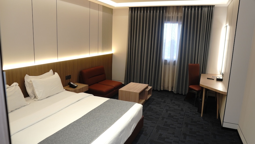 New Hollywood Pekanbaru 22/58