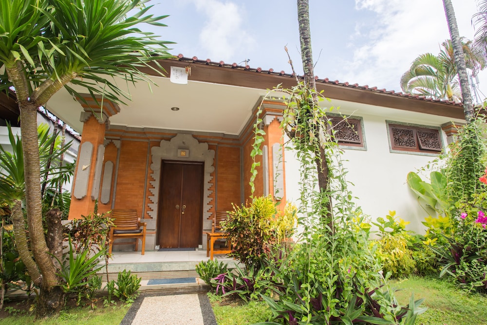 Sinar Bali in Legian
