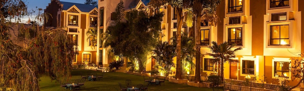 Hotel Hilltone 44/50