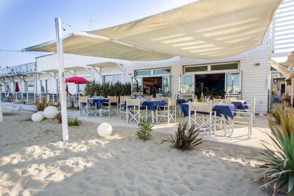 Terme Beach Resort 42/72