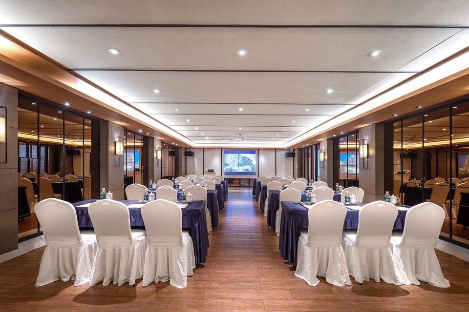 Huana Hotel Minhang Shanghai 45/49