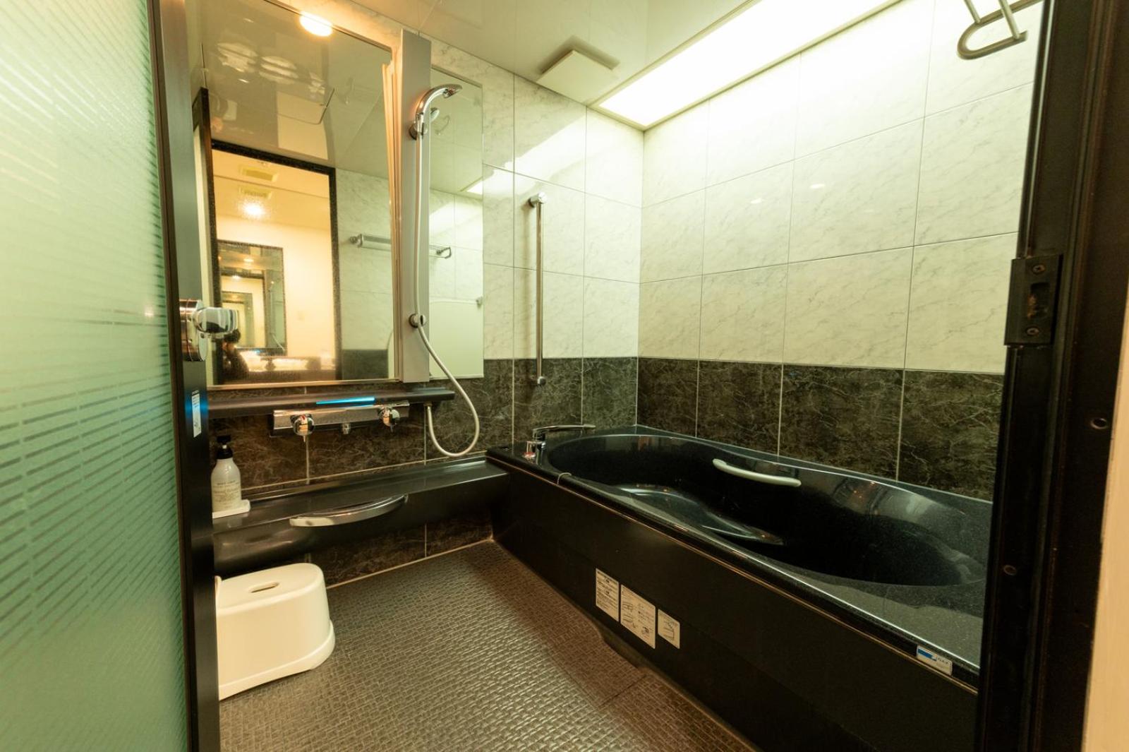 Fuji Classic Hotel 37/60