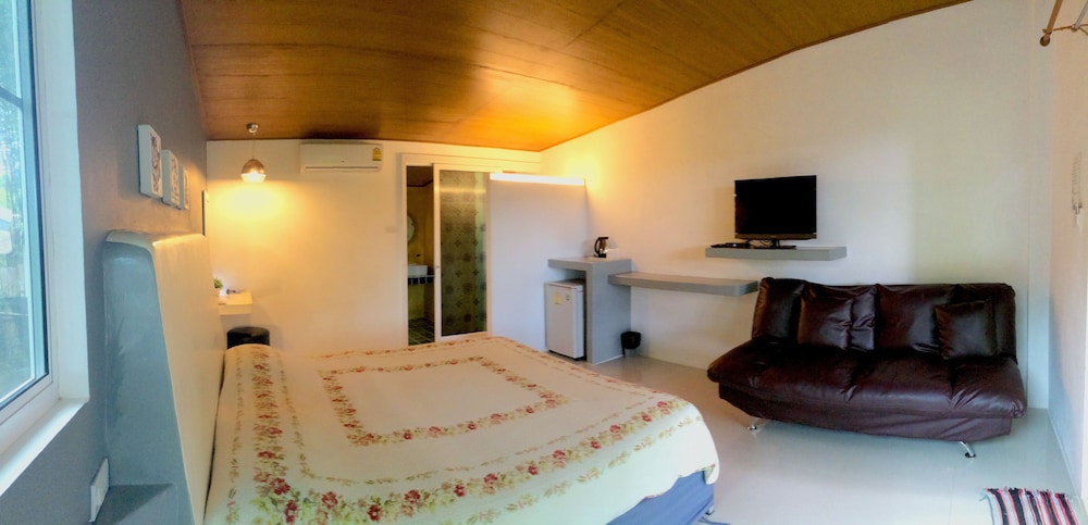 Kuad Khon Thoe Pai Cottage 16/62