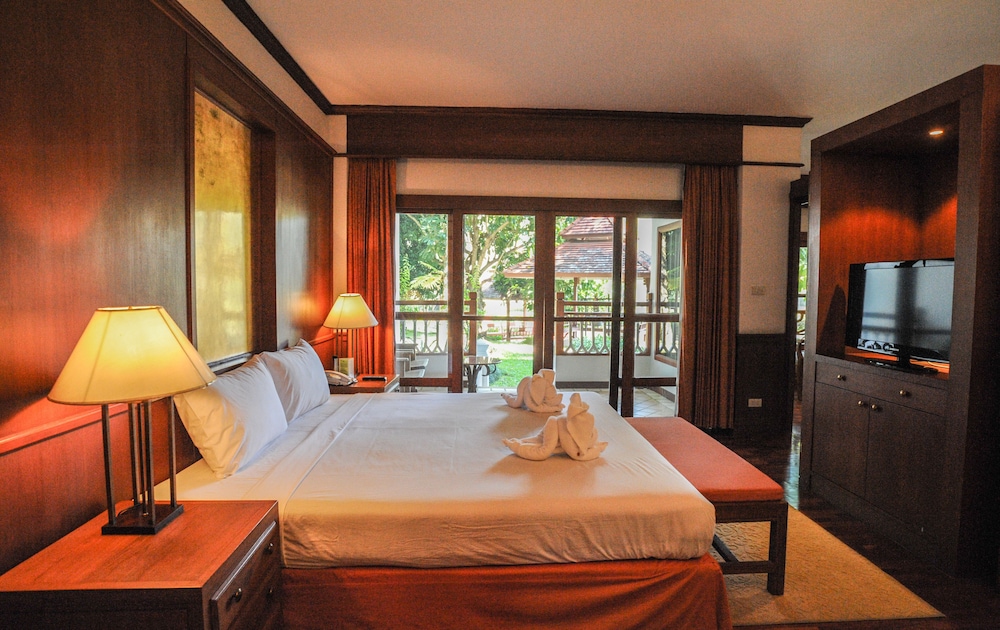 Suan Bua Hotel Resort 12/48