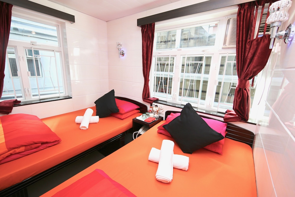Canada Hotel 21/50