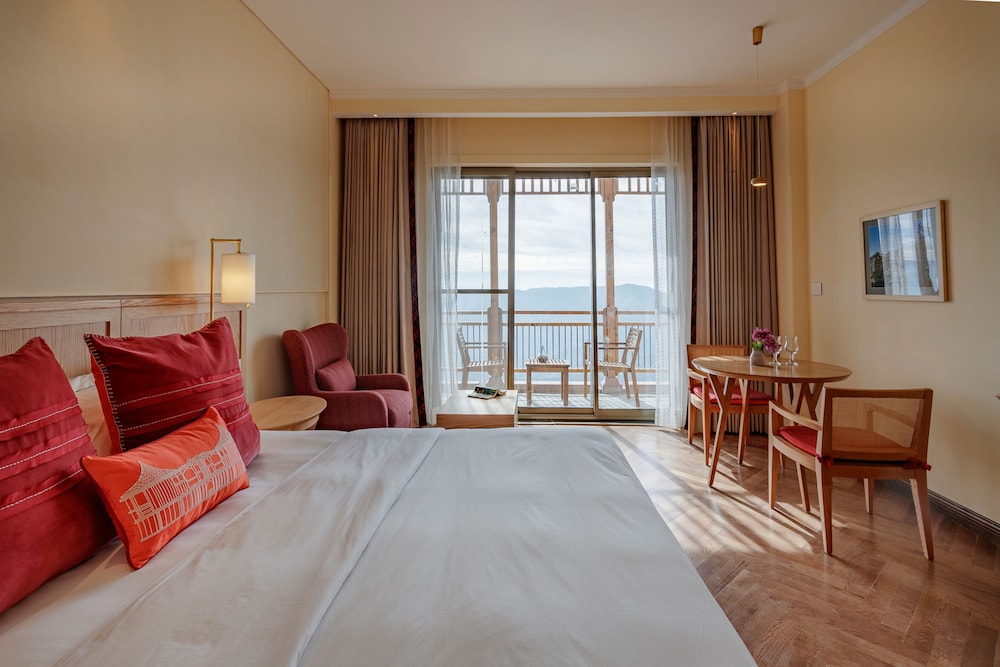 Taj Theog Resort And Spa Shimla 36/45