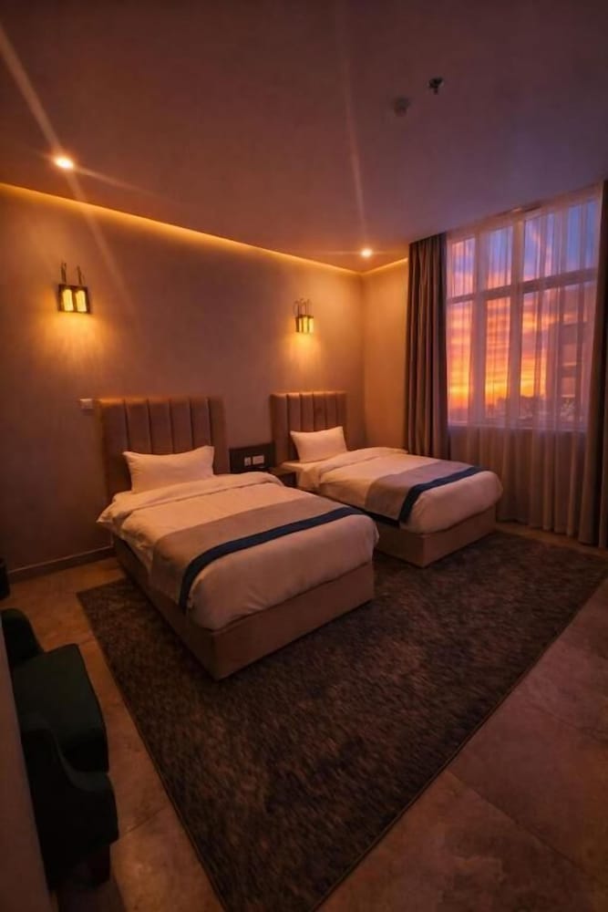 فندق اليانا(Eliana Hotel) 9/22