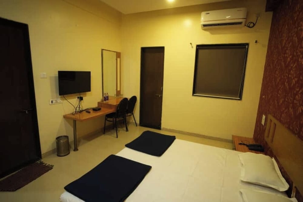 Tourist Home Lodging 23/36