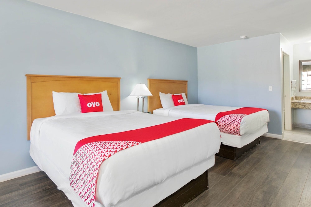 OYO Hotel Ingleside TX 12/40
