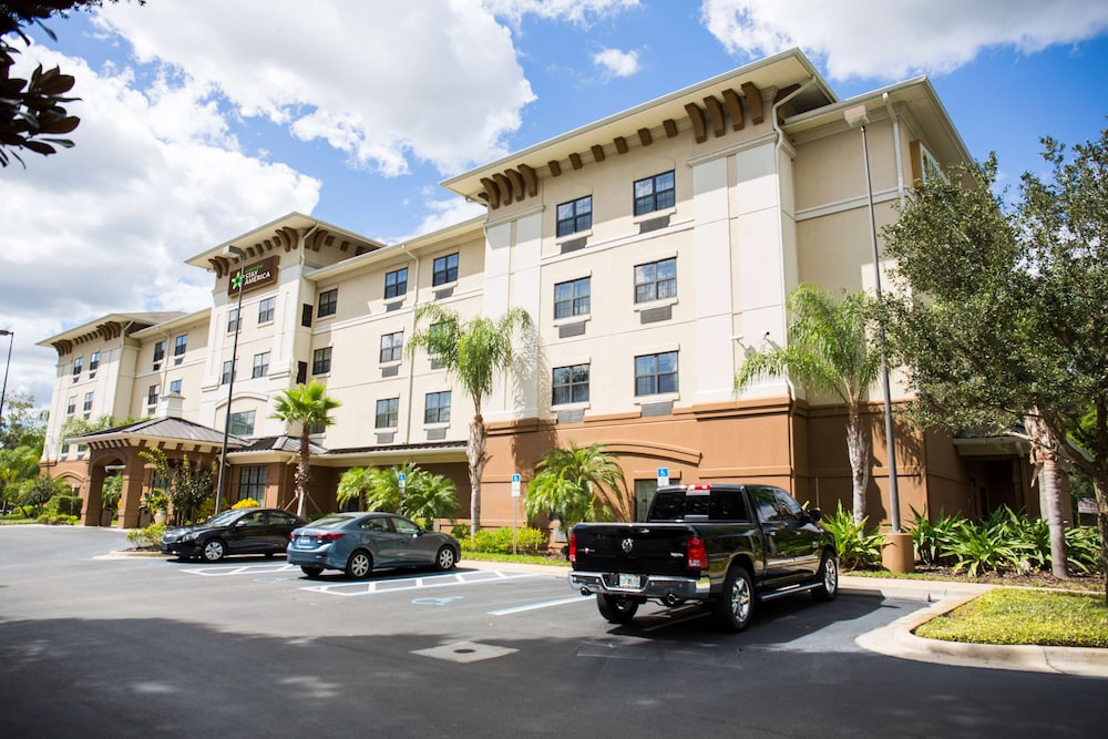 Crestwood Suites Lakeland 1/63