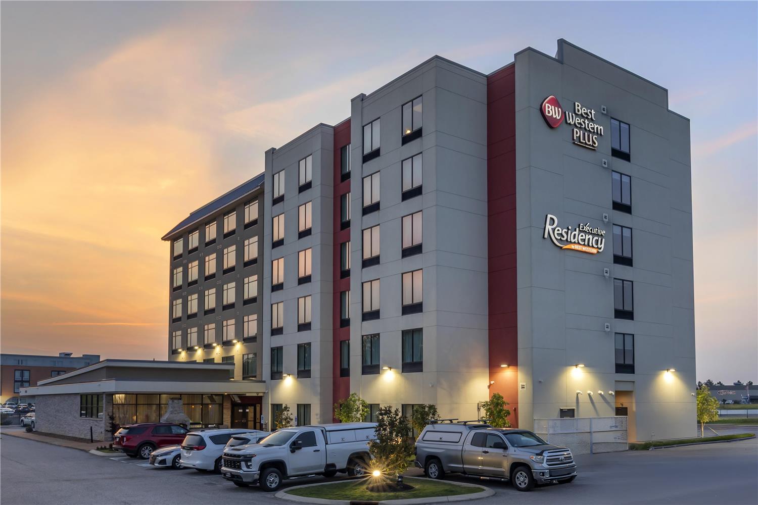 Best Western Plus Executive Residency Jackson Northeast 4/33