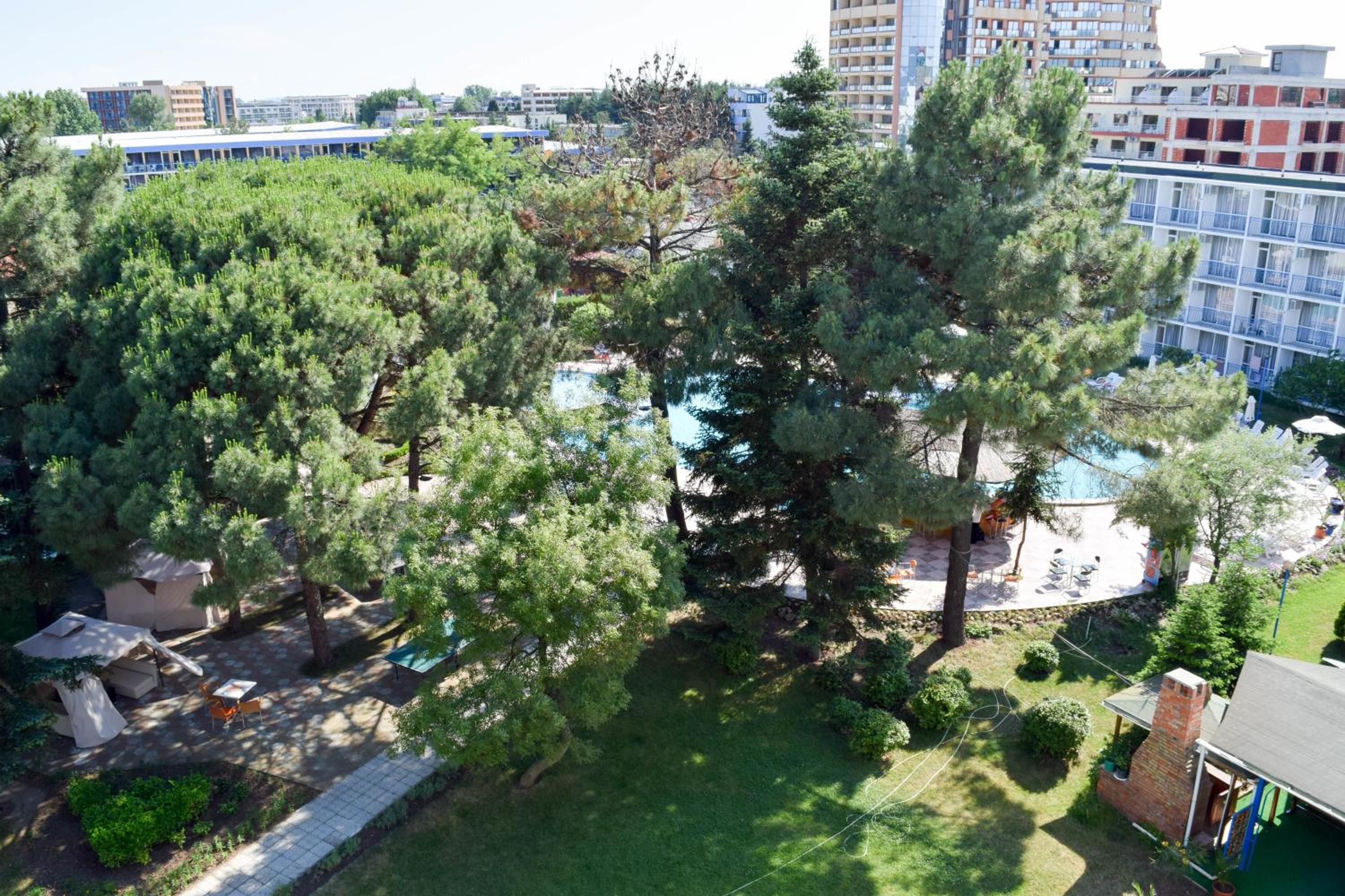 Balaton Hotel 41/52