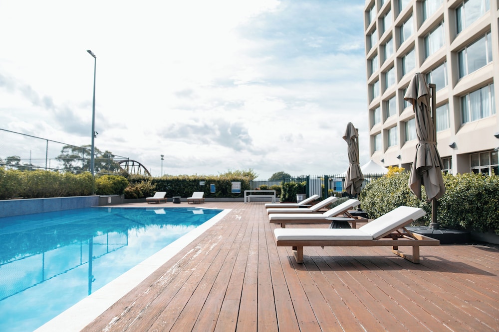 Mercure Sydney Parramatta 46/50