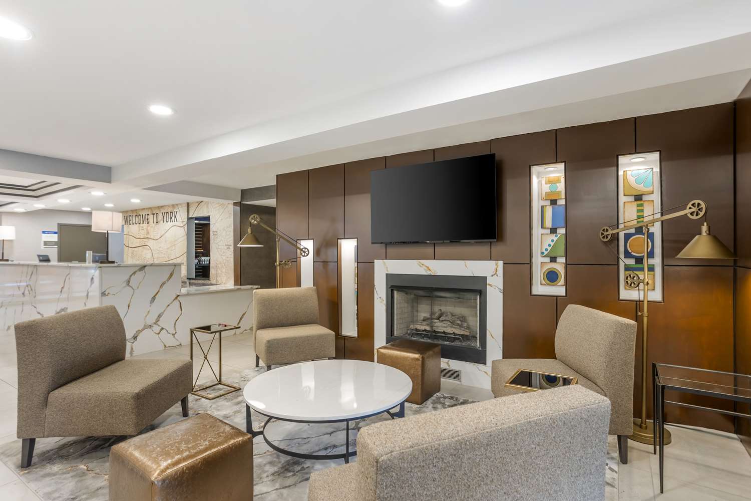 Best Western Plus Heritage Rail Inn & Suites 42/49