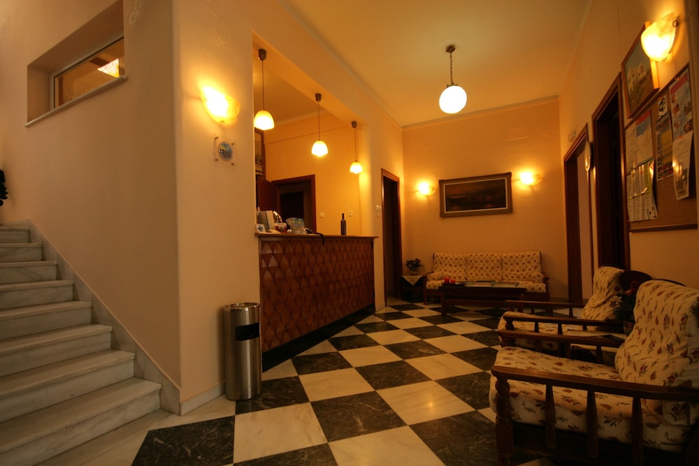 Mirabello Hotel 3/43