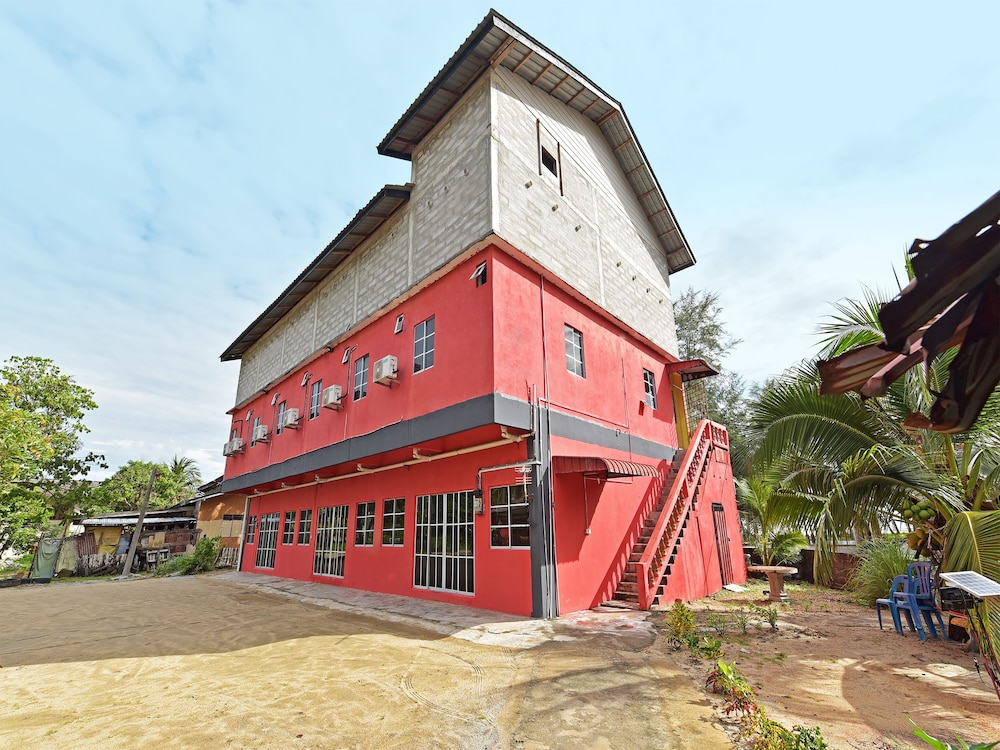Capital O 90664 Rabi Hotel 6/36