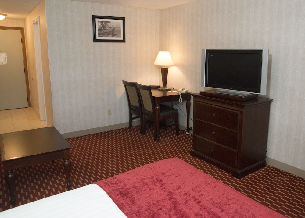 Hampton Falls Inn 35/44